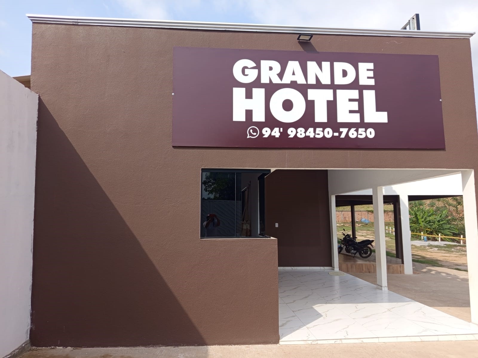 GRANDE HOTEL — Hotel em São Geraldo do Araguaia